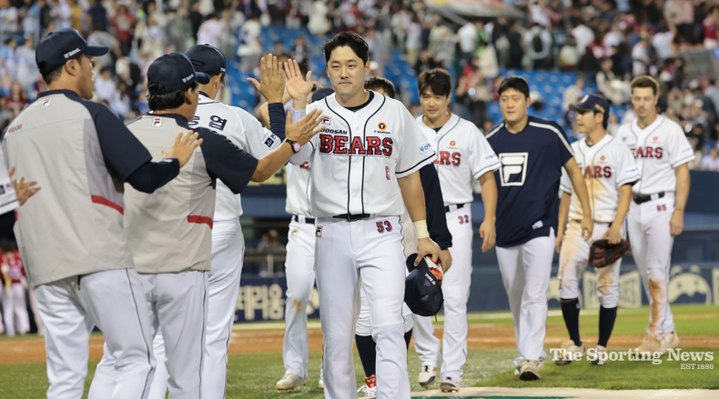8-4 승리 거두는 두산. /서울=연합뉴스