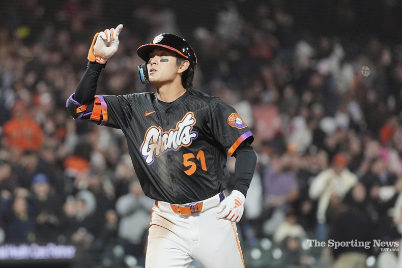 이정후 시즌 5호 홈런 폭발. /AP=연합뉴스